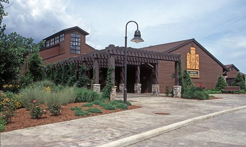 Ohio_Erie_Canal_Center_thumb.jpg